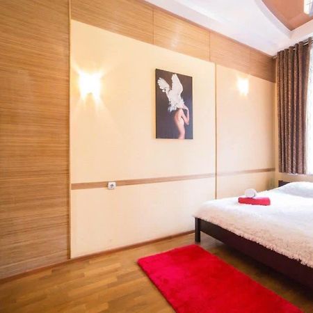 Rk Central Avenue Apartment Львів Екстер'єр фото